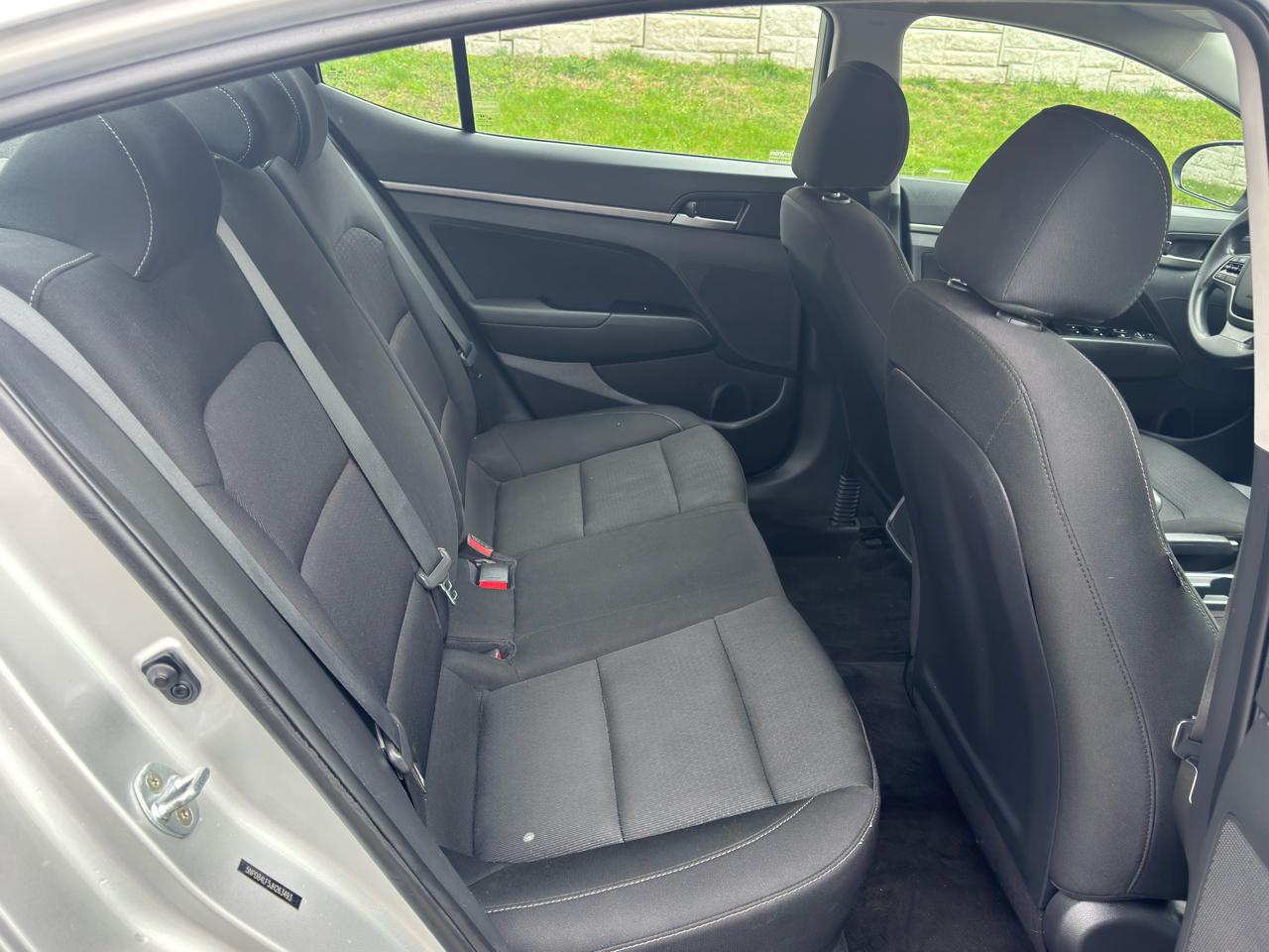 Hyundai Elantra  2018