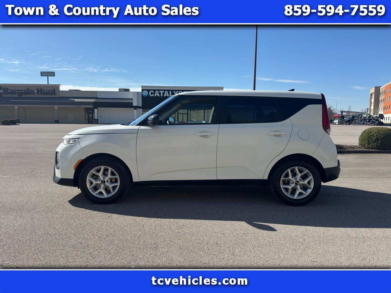 2022 Kia Soul LX