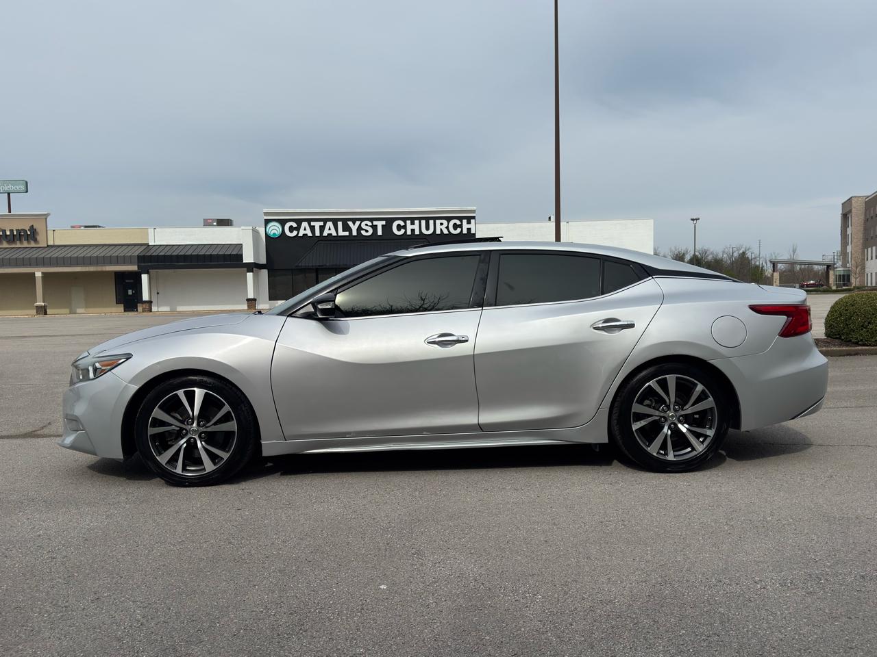 Nissan Maxima  2018