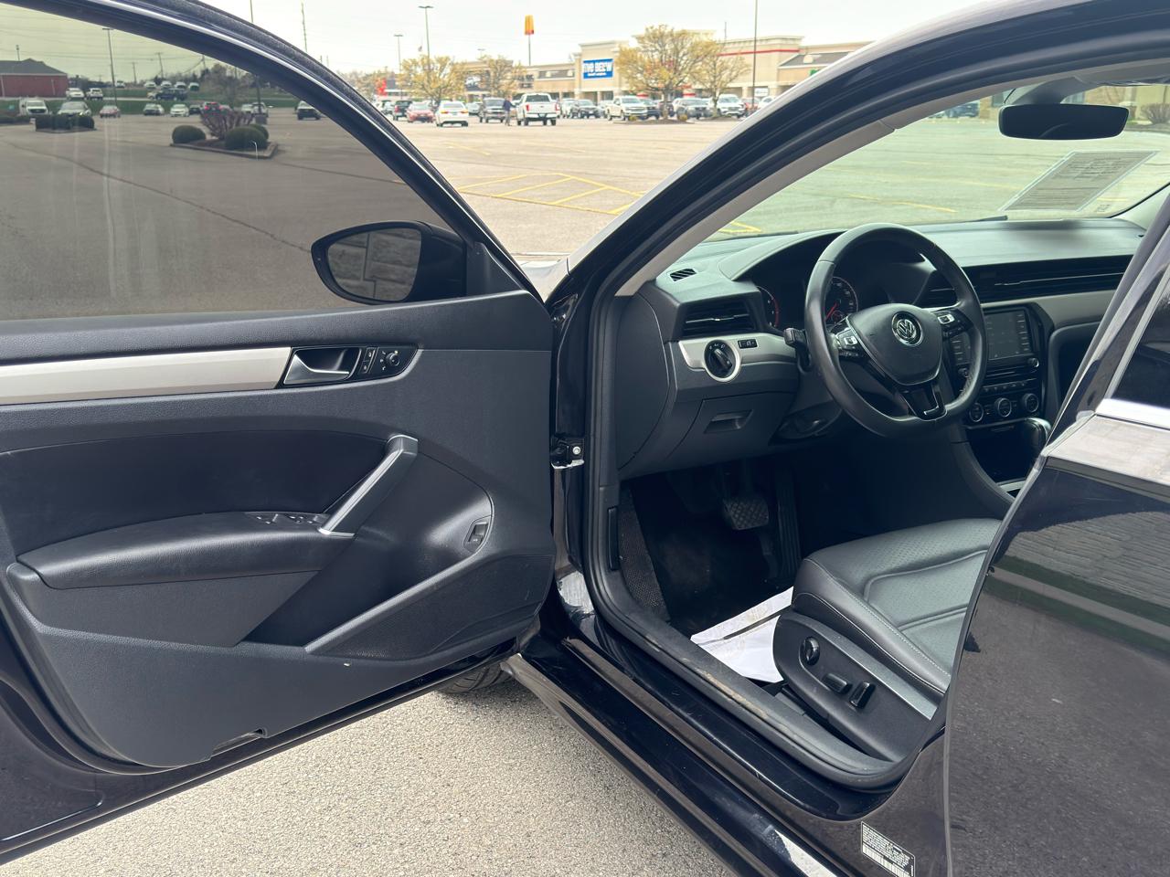 Volkswagen Passat SE 2021