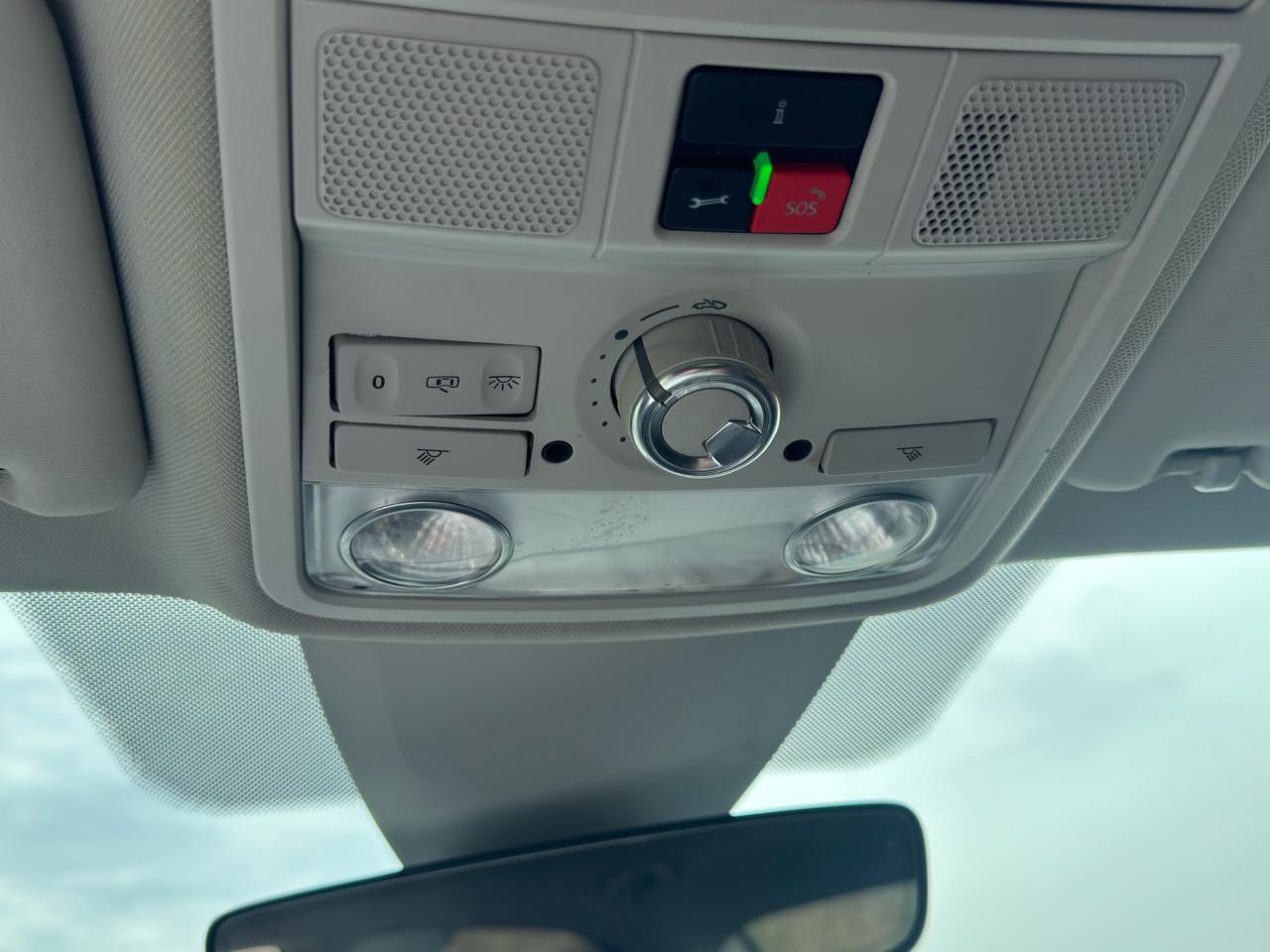 Volkswagen Passat SE 2021