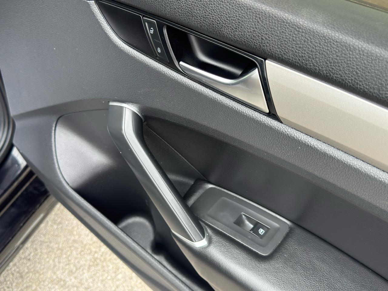 Volkswagen Passat SE 2021