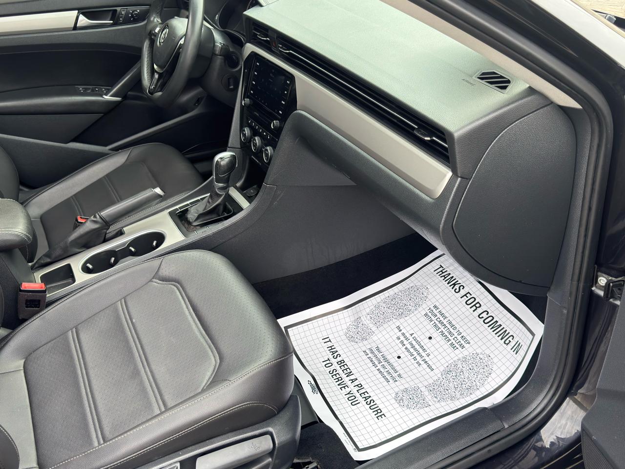 Volkswagen Passat SE 2021