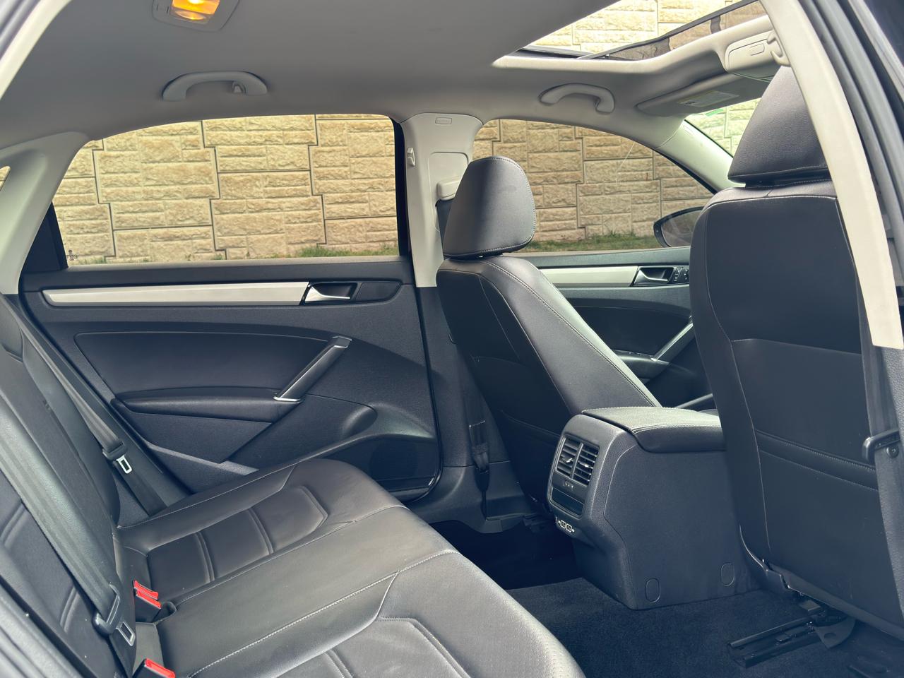 Volkswagen Passat SE 2021