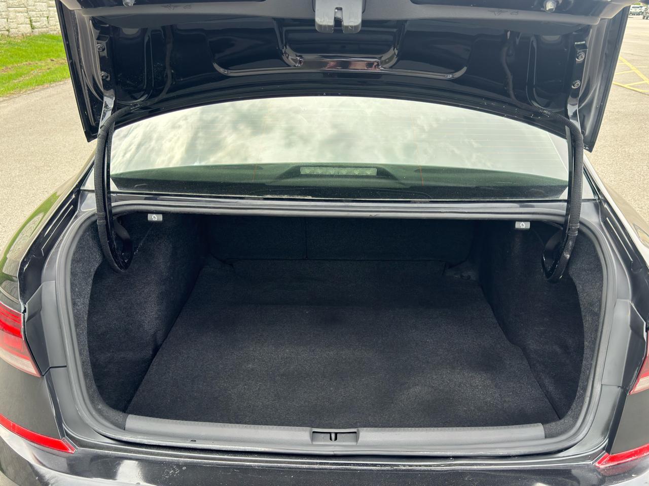 Volkswagen Passat SE 2021