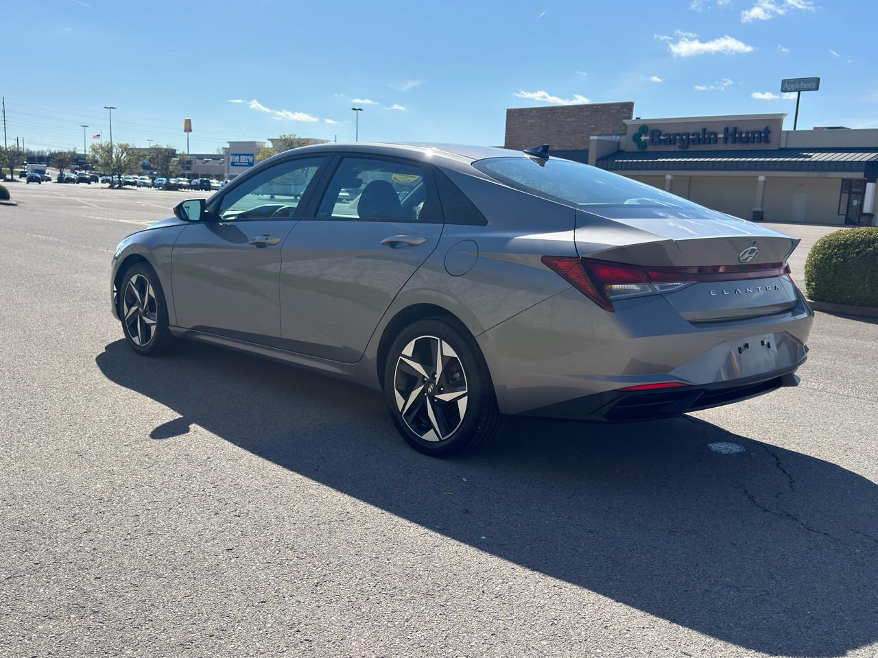 Hyundai Elantra SEL 2023