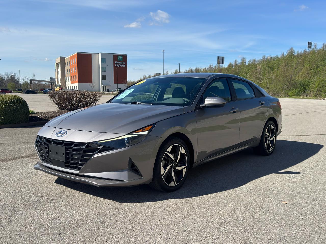 Hyundai Elantra SEL 2023