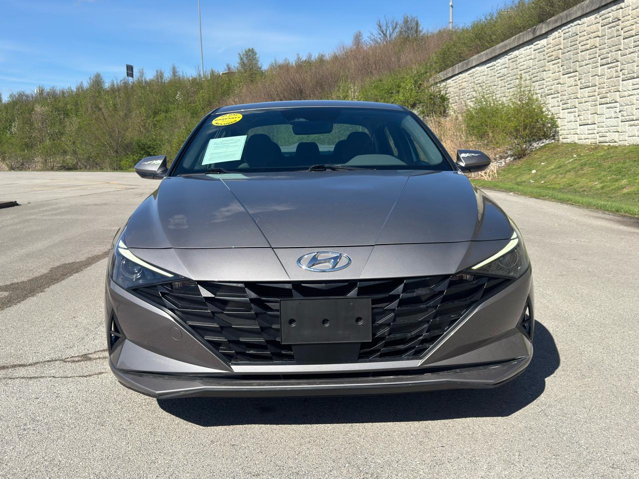 Hyundai Elantra SEL 2023