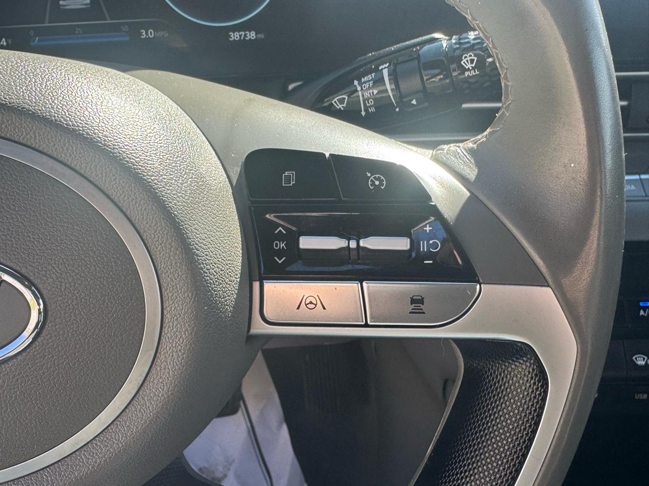 Hyundai Elantra SEL 2023