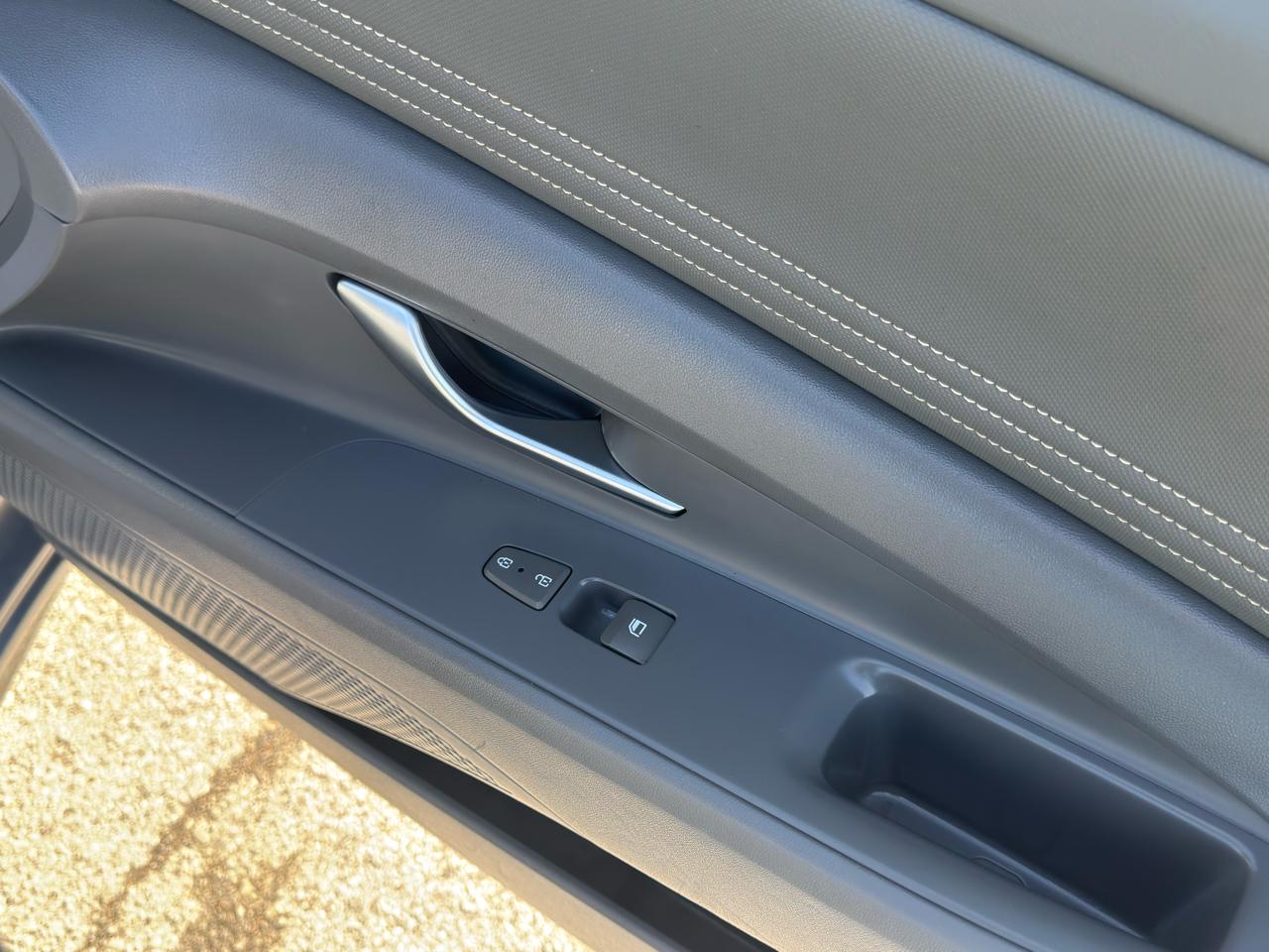 Hyundai Elantra SEL 2023