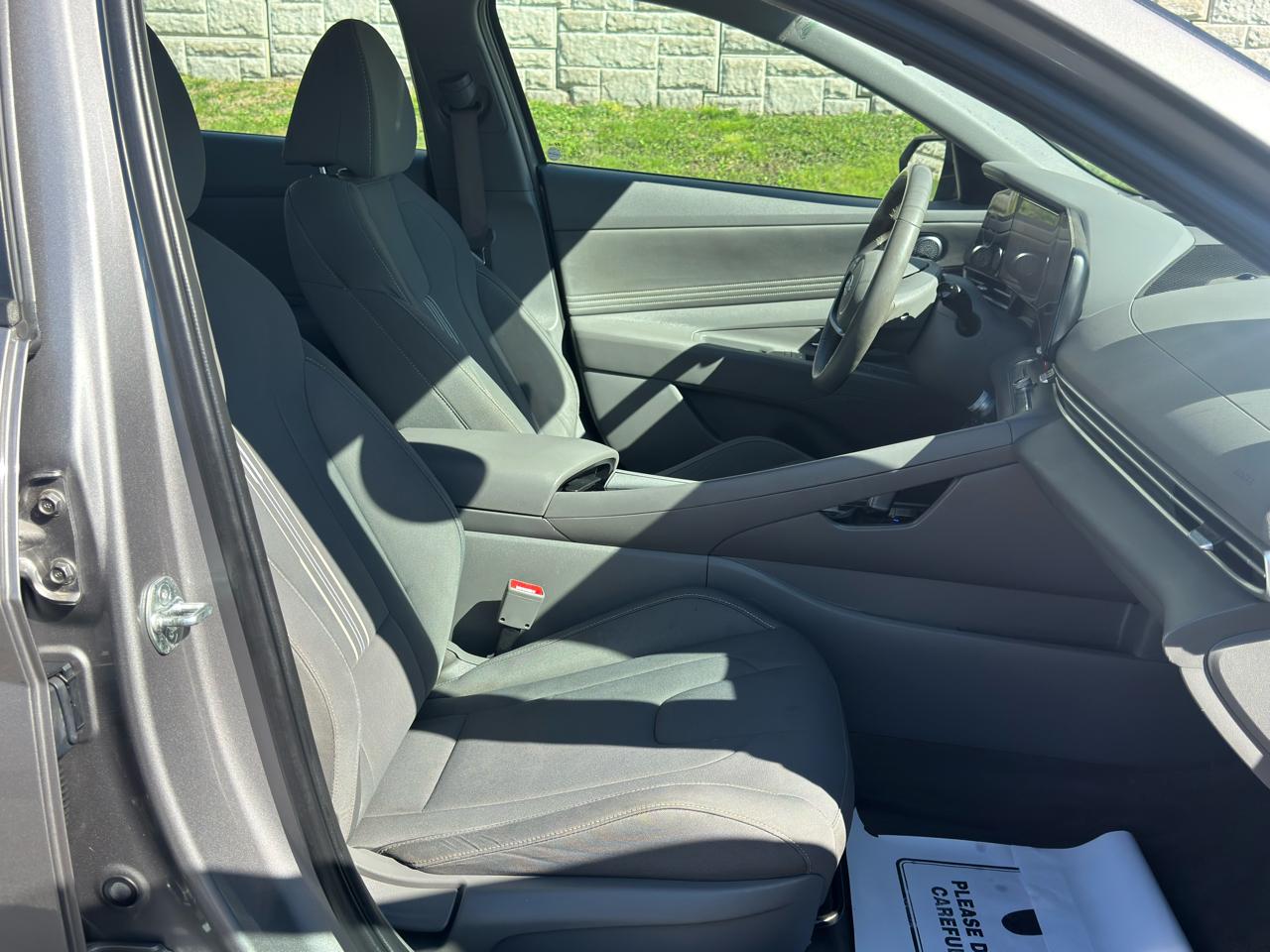 Hyundai Elantra SEL 2023