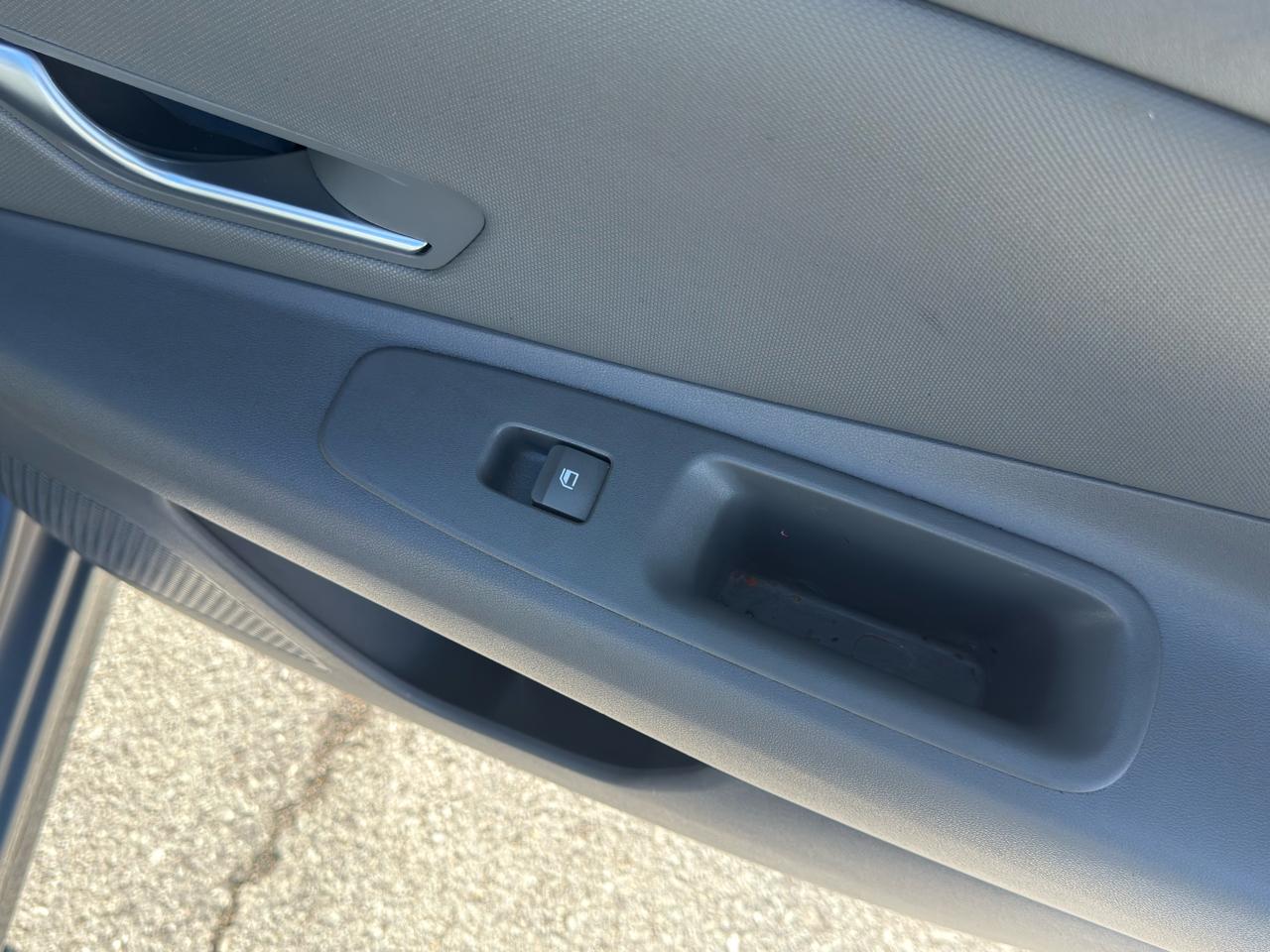 Hyundai Elantra SEL 2023