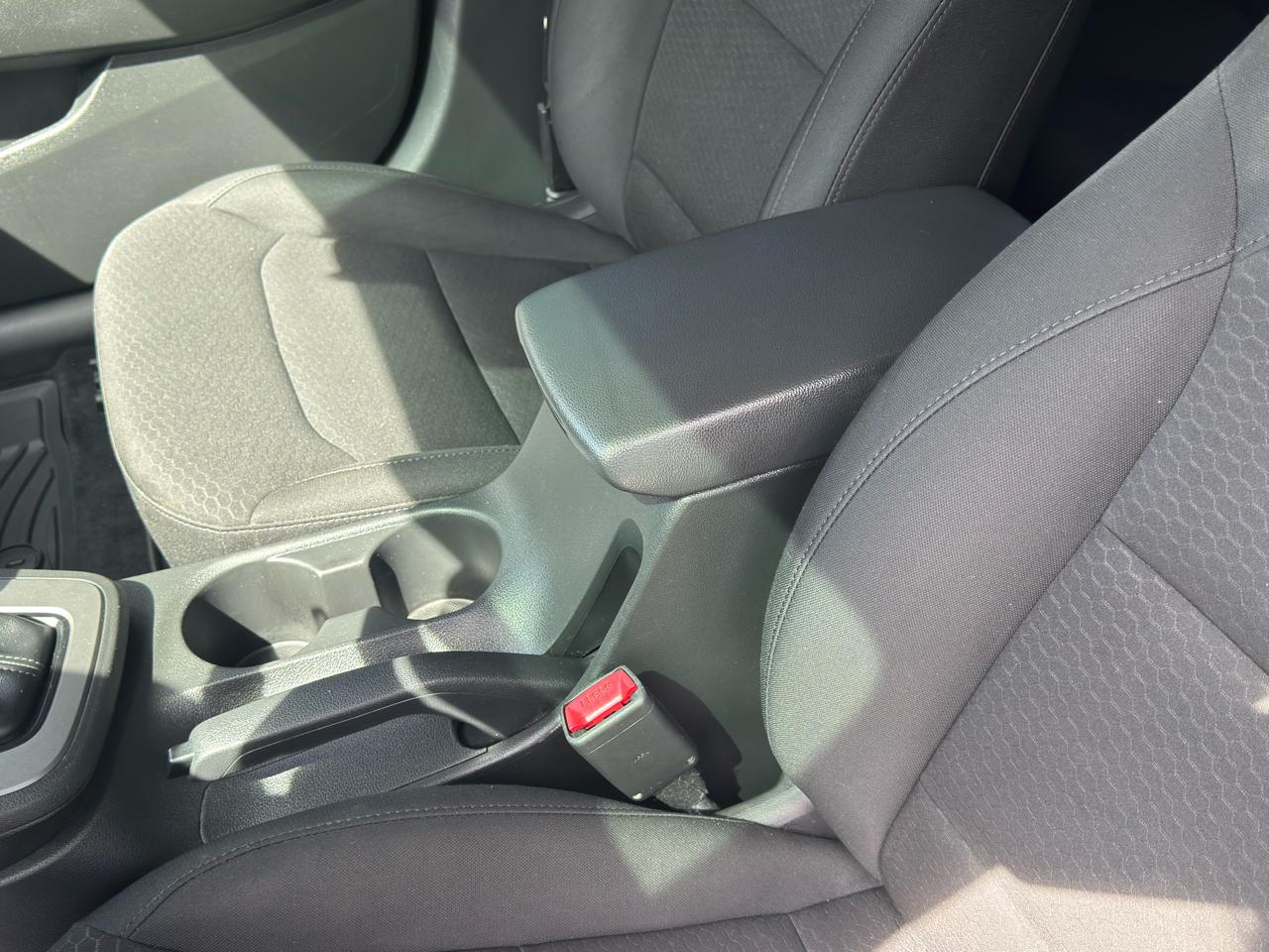 Hyundai Elantra  2020