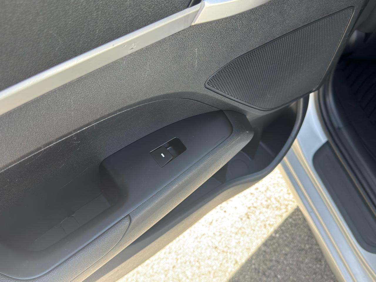 Hyundai Elantra  2020