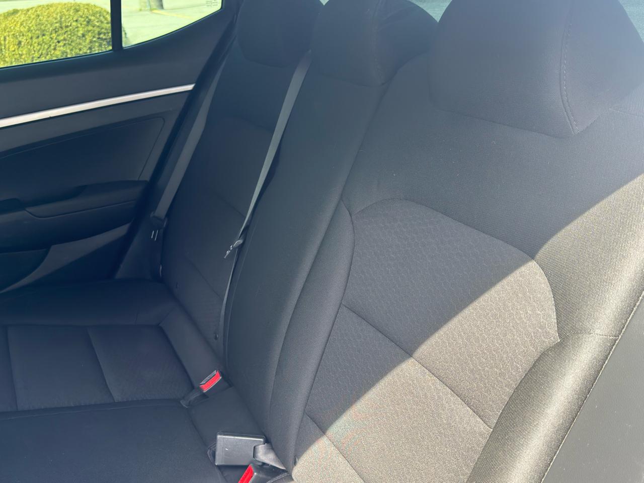 Hyundai Elantra  2020