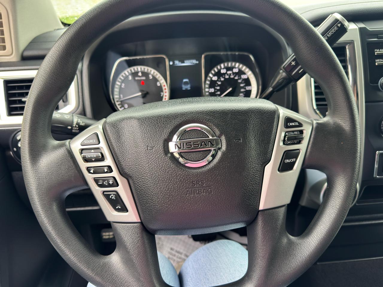 Nissan Titan  2017