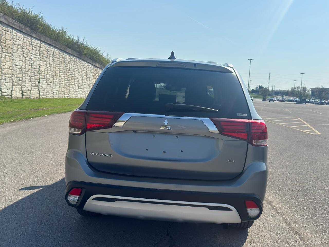 Mitsubishi Outlander SEL 2020