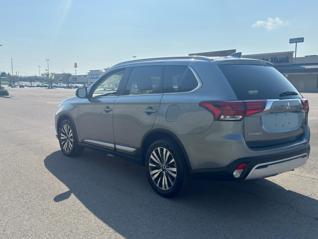 Mitsubishi Outlander SEL 2020