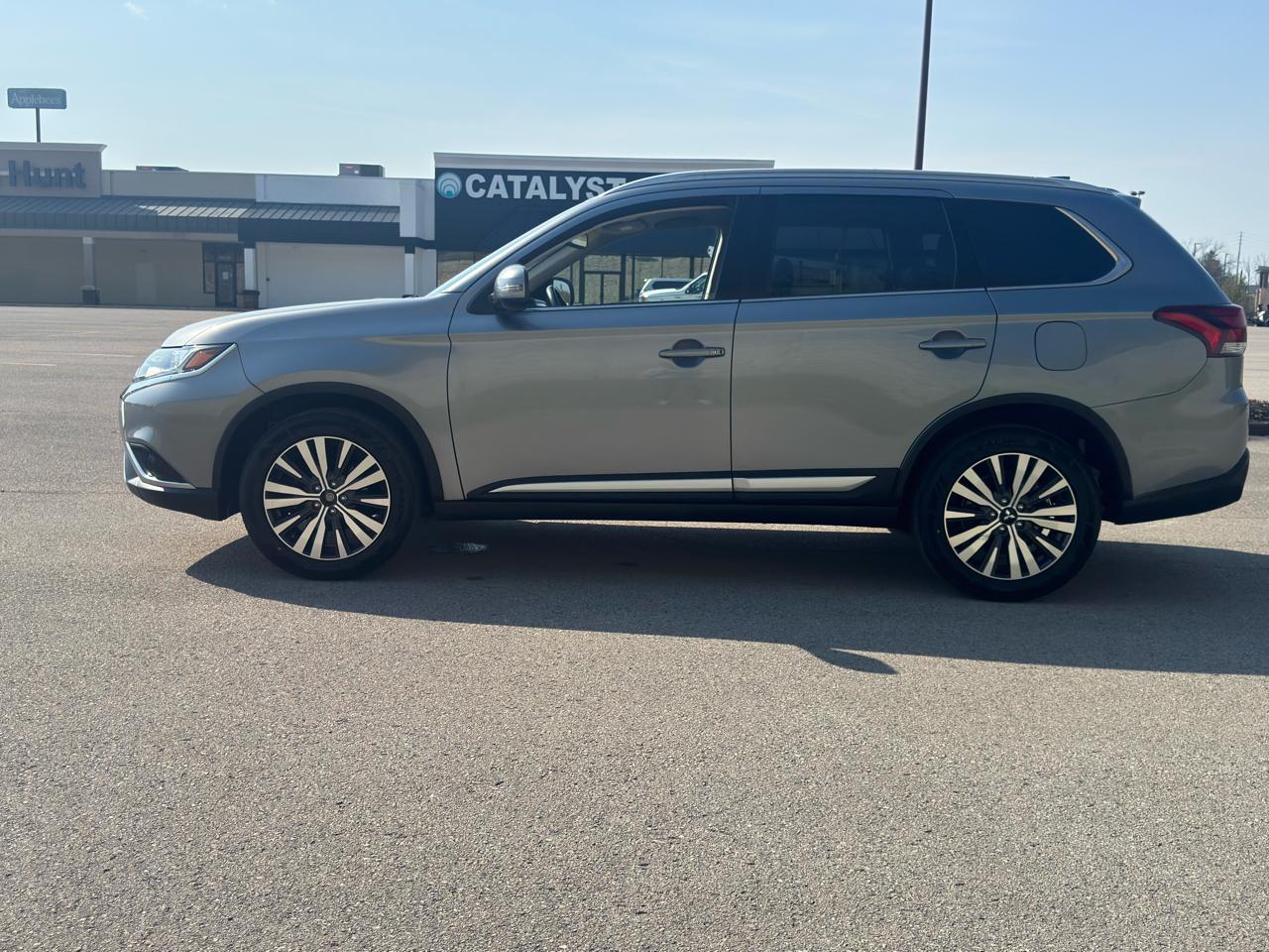 Mitsubishi Outlander SEL 2020