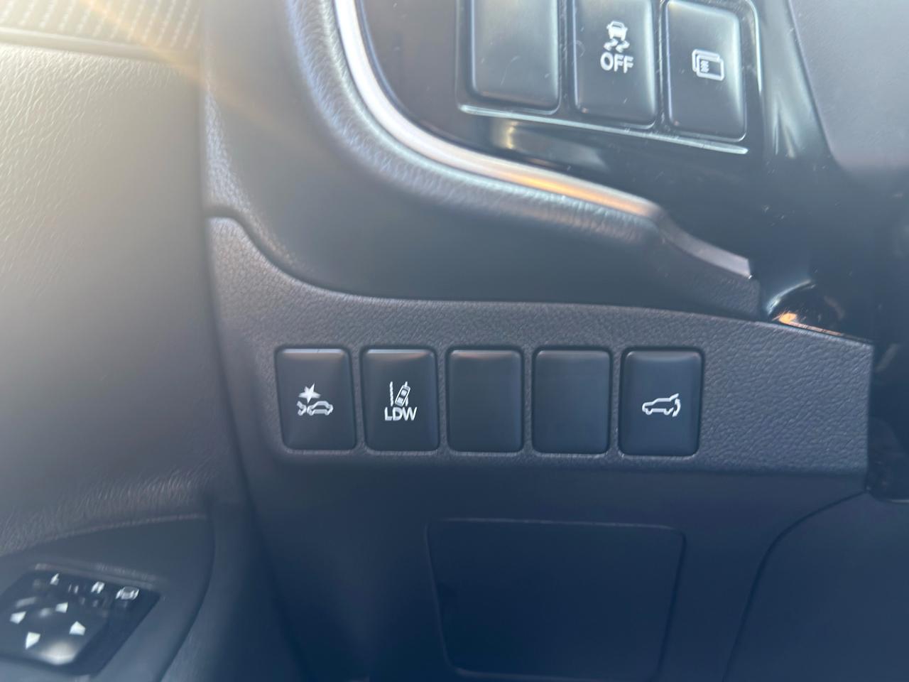 Mitsubishi Outlander SEL 2020