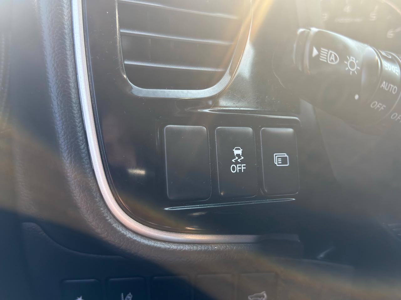 Mitsubishi Outlander SEL 2020