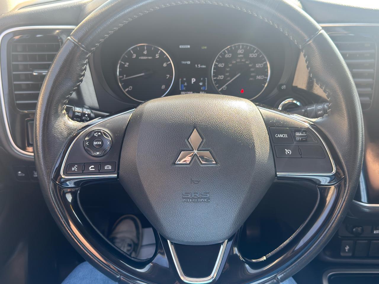 Mitsubishi Outlander SEL 2020