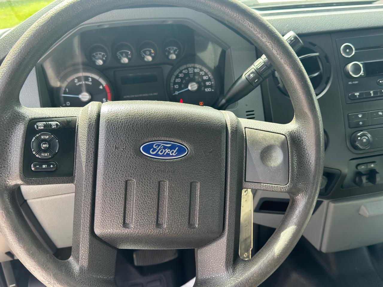 Ford Super Duty F-250 SRW  2015