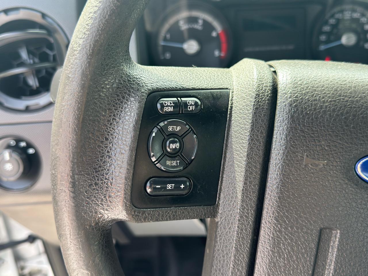 Ford Super Duty F-250 SRW  2015