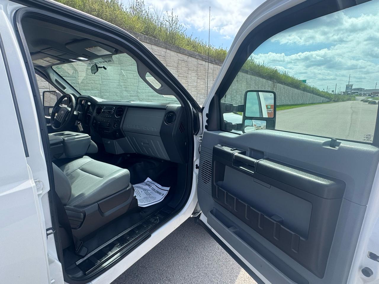 Ford Super Duty F-250 SRW  2015