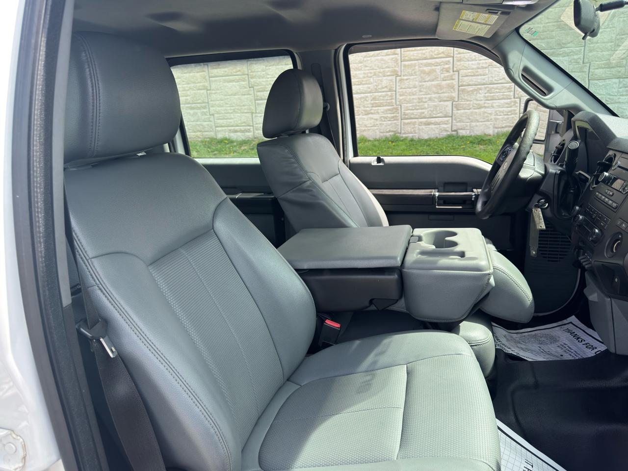 Ford Super Duty F-250 SRW  2015