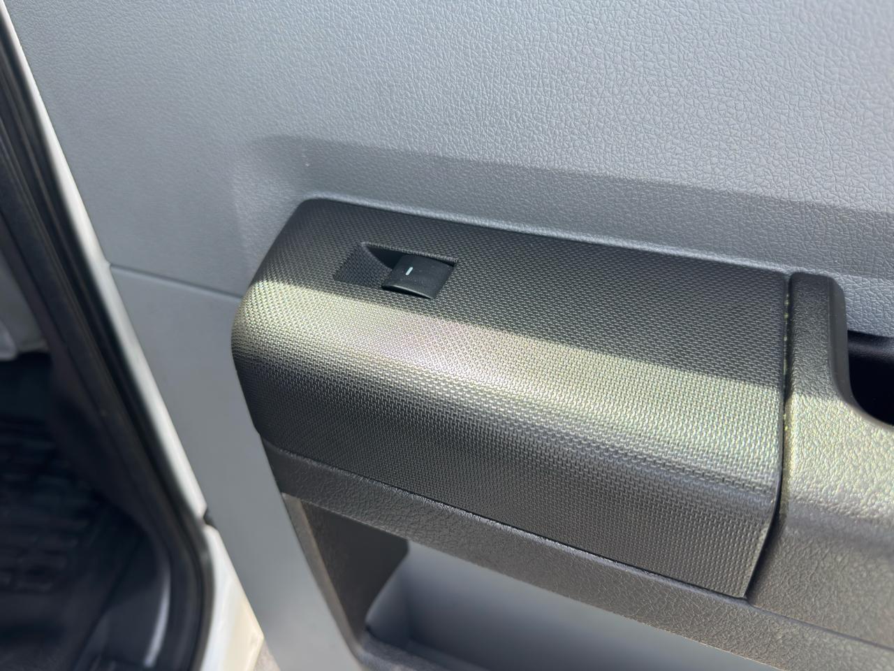 Ford Super Duty F-250 SRW  2015