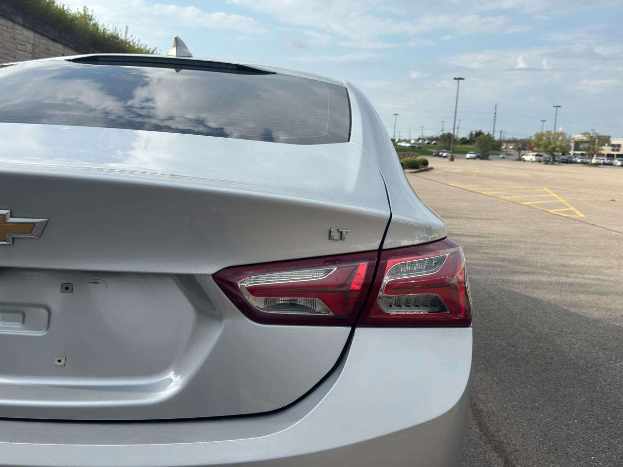 Chevrolet Malibu  2021