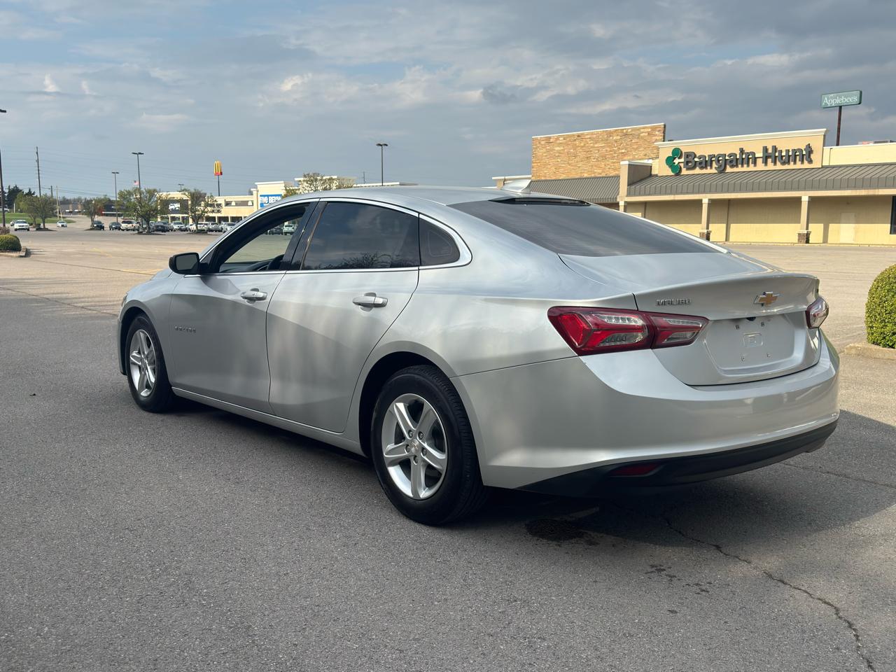 Chevrolet Malibu  2021