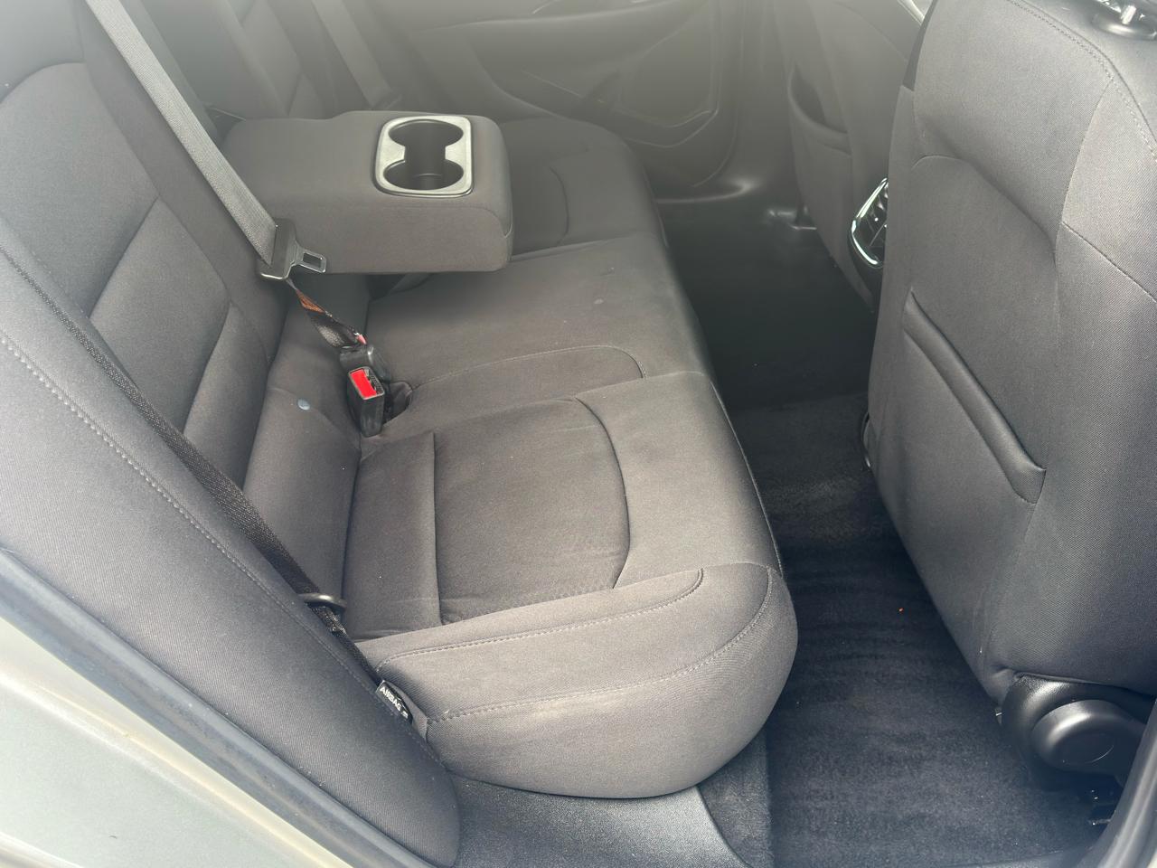 Chevrolet Malibu  2021