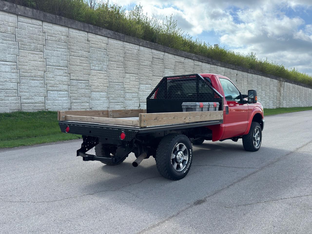 Ford Super Duty F-250 SRW  2011