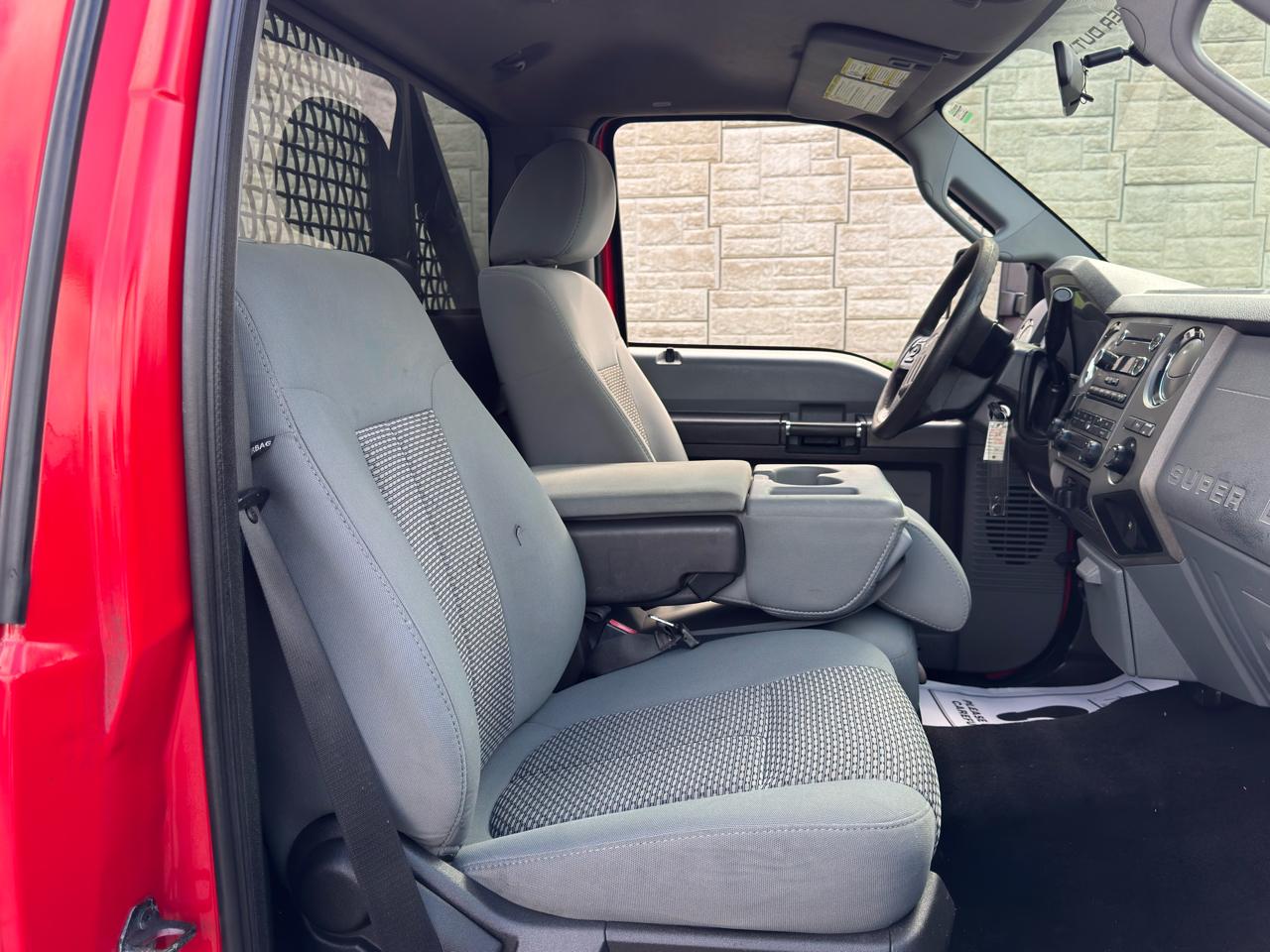 Ford Super Duty F-250 SRW  2011