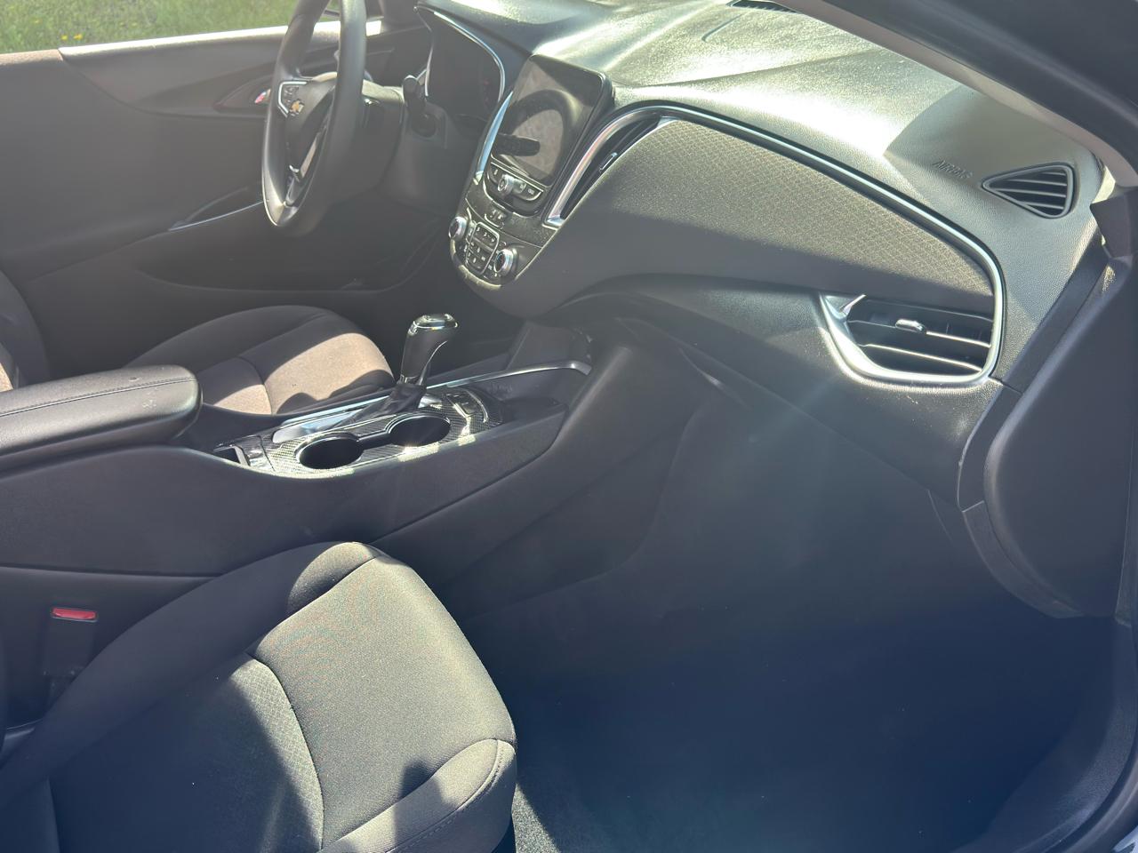 Chevrolet Malibu  2020