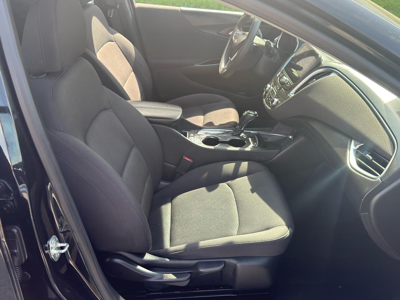 Chevrolet Malibu  2020