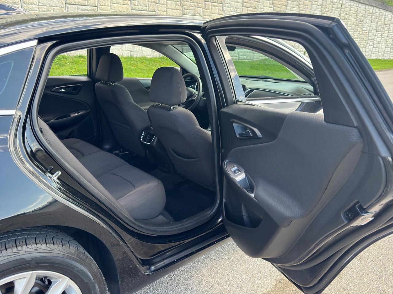 Chevrolet Malibu  2021