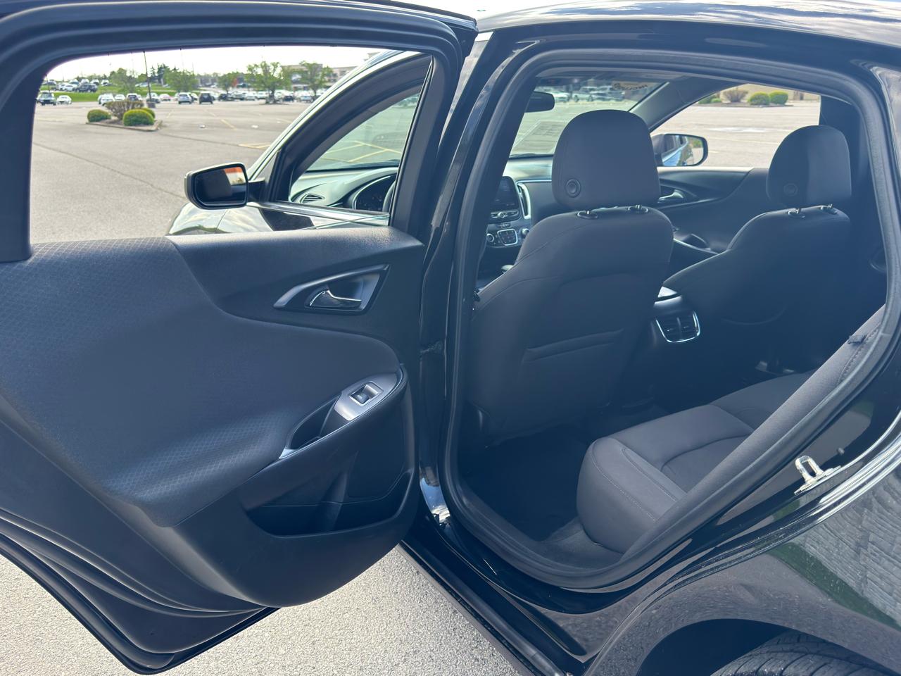 Chevrolet Malibu  2021