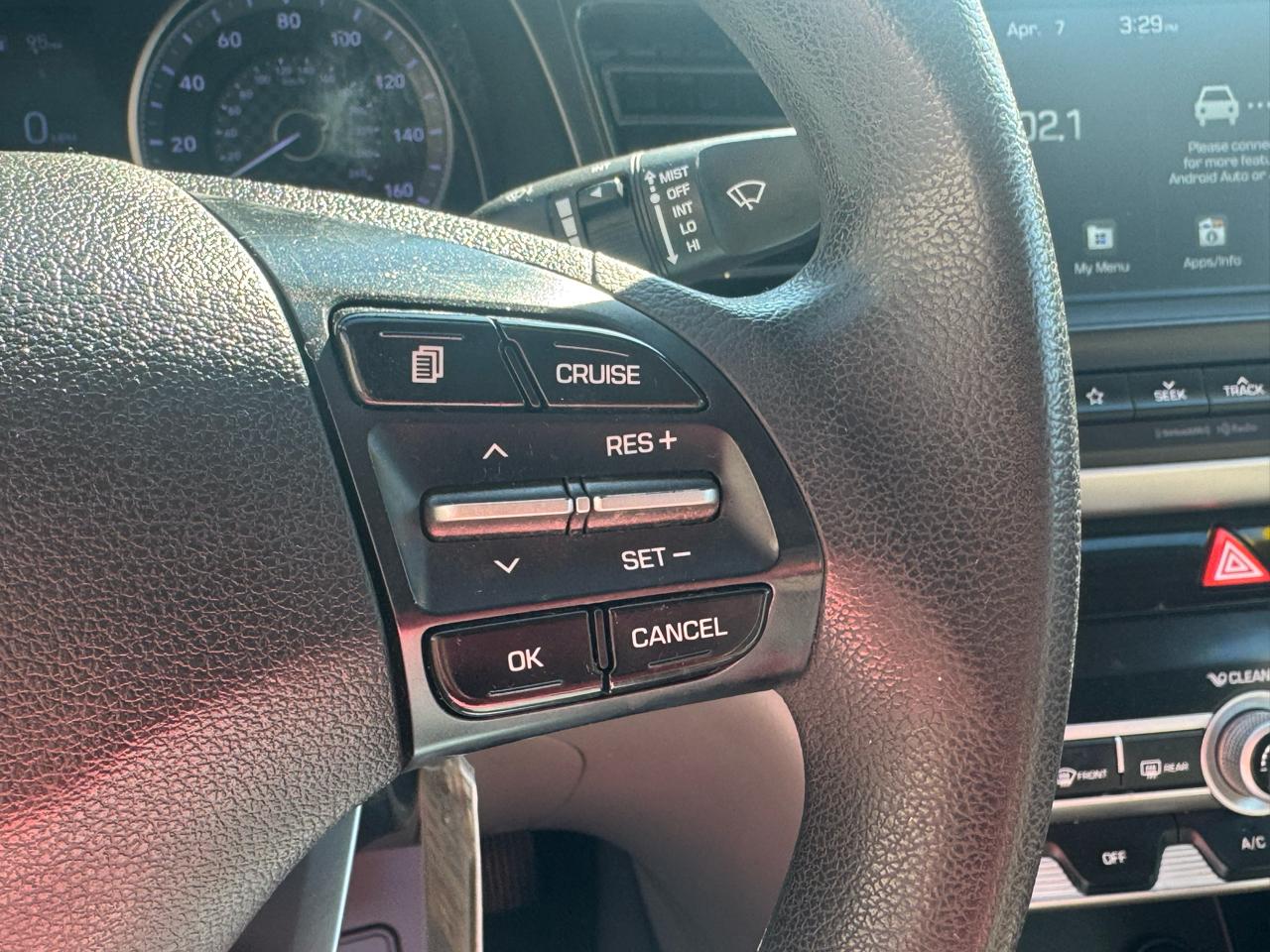 Hyundai Elantra SEL 2020