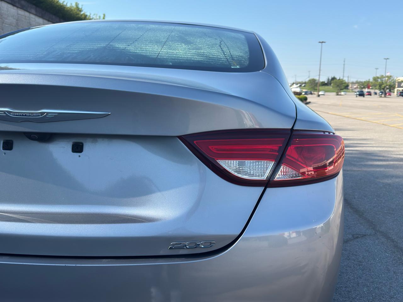 Chrysler 200 Limited FWD 2017