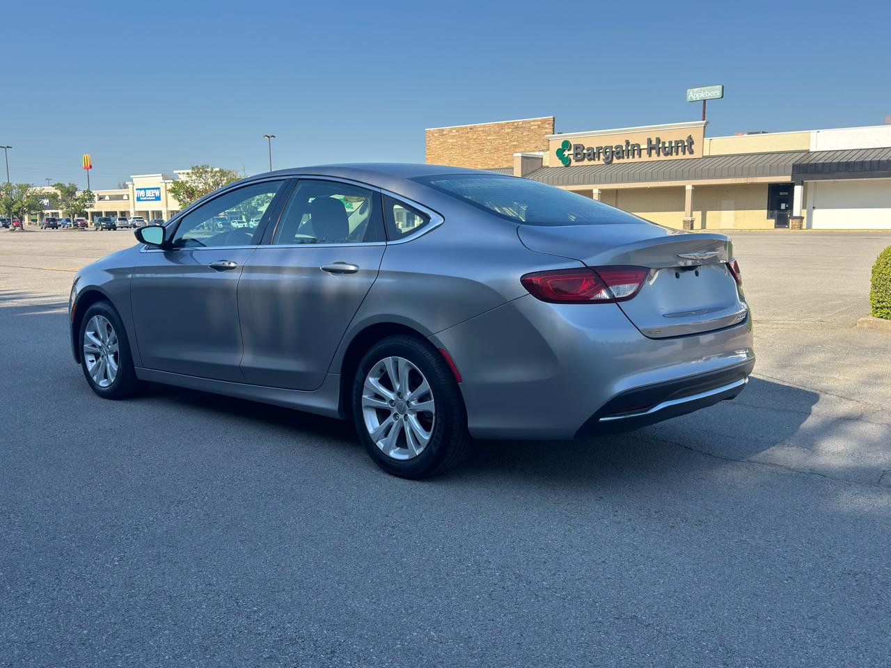 Chrysler 200 Limited FWD 2017