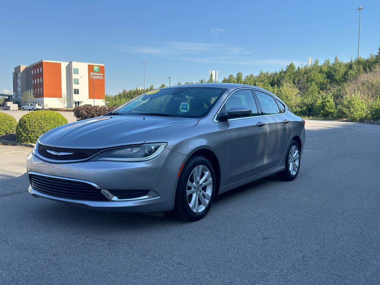 Chrysler 200 Limited FWD 2017