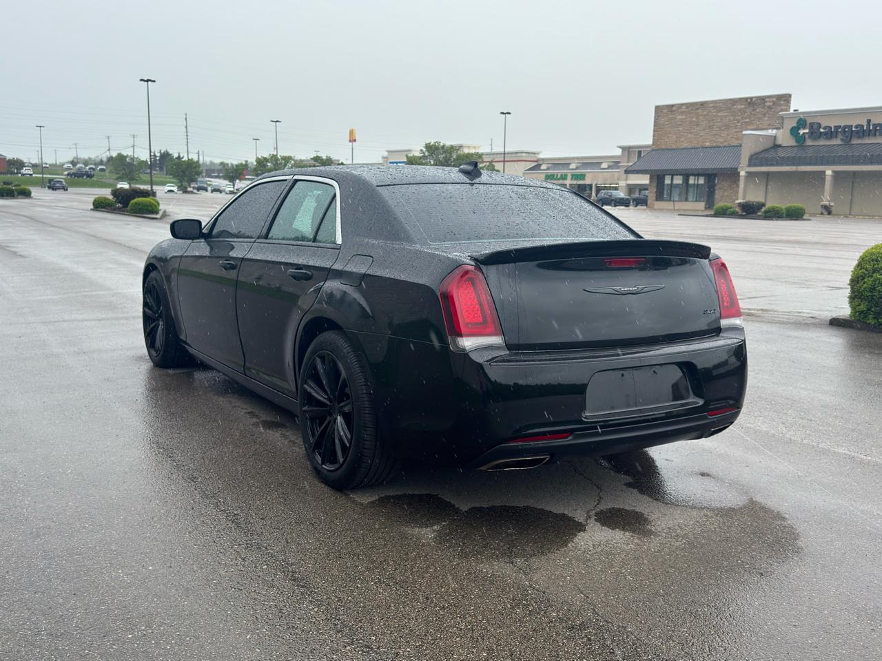 Chrysler 300  2021