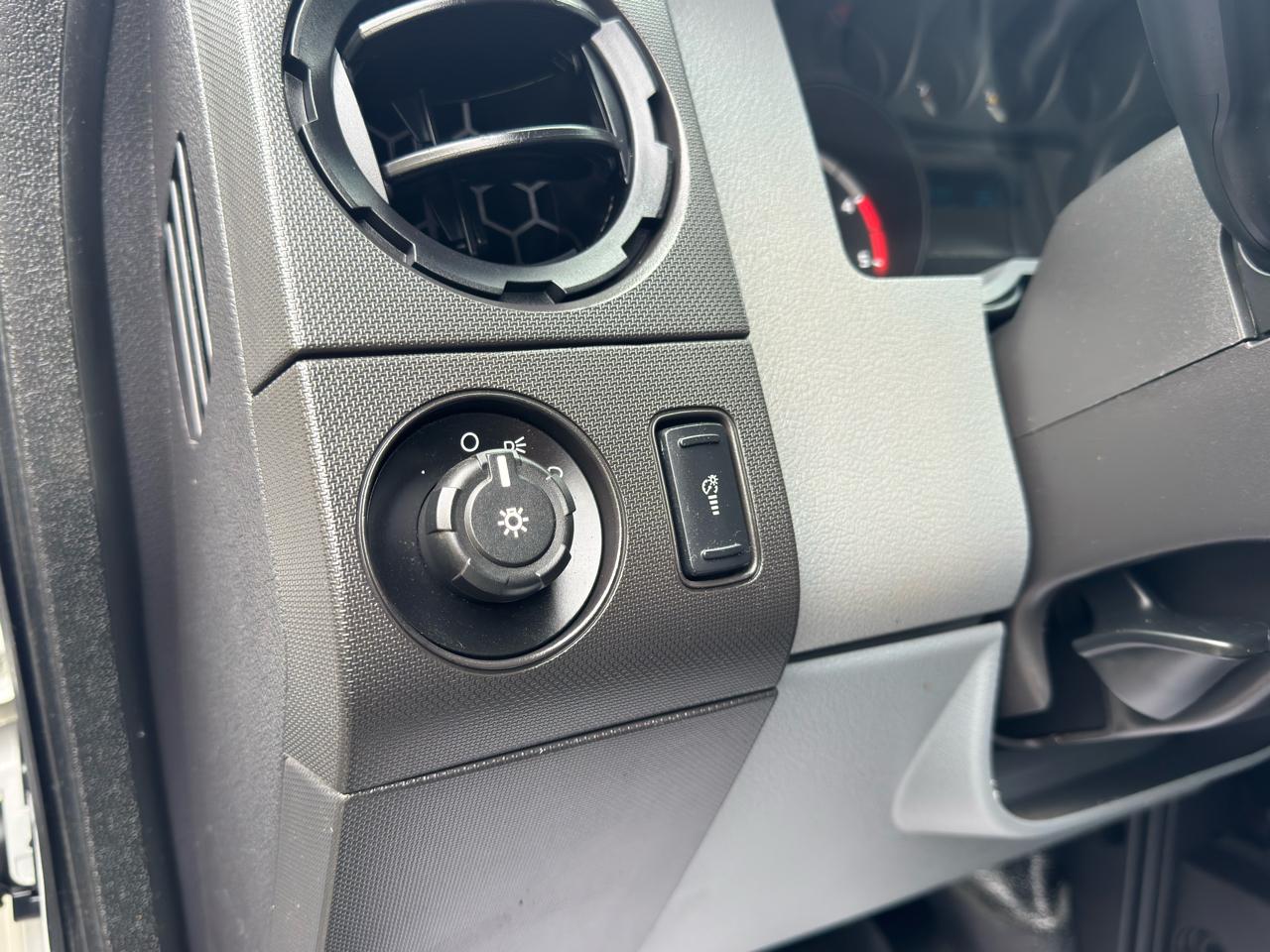 Ford Super Duty F-250 SRW  2015