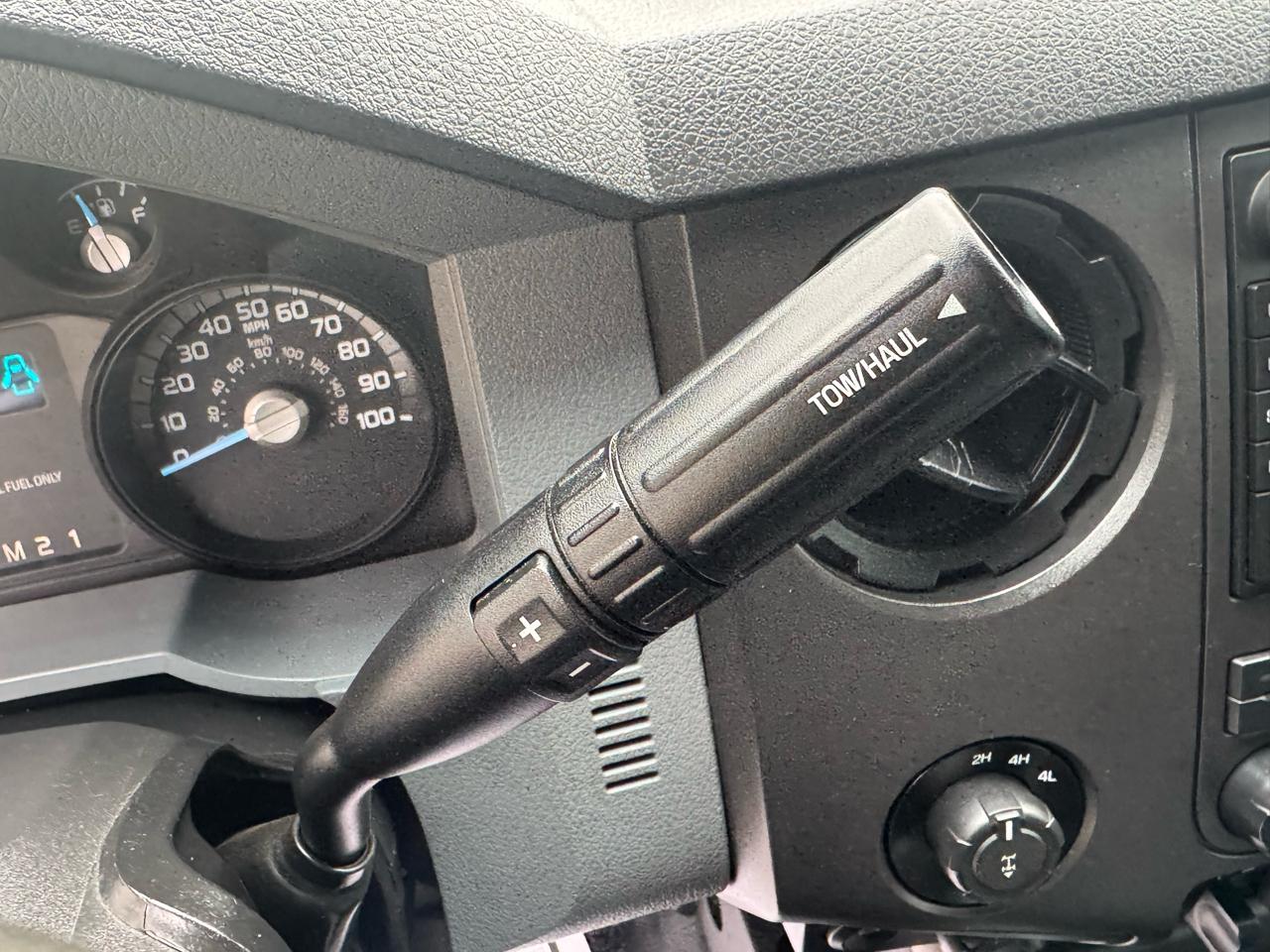 Ford Super Duty F-250 SRW  2015