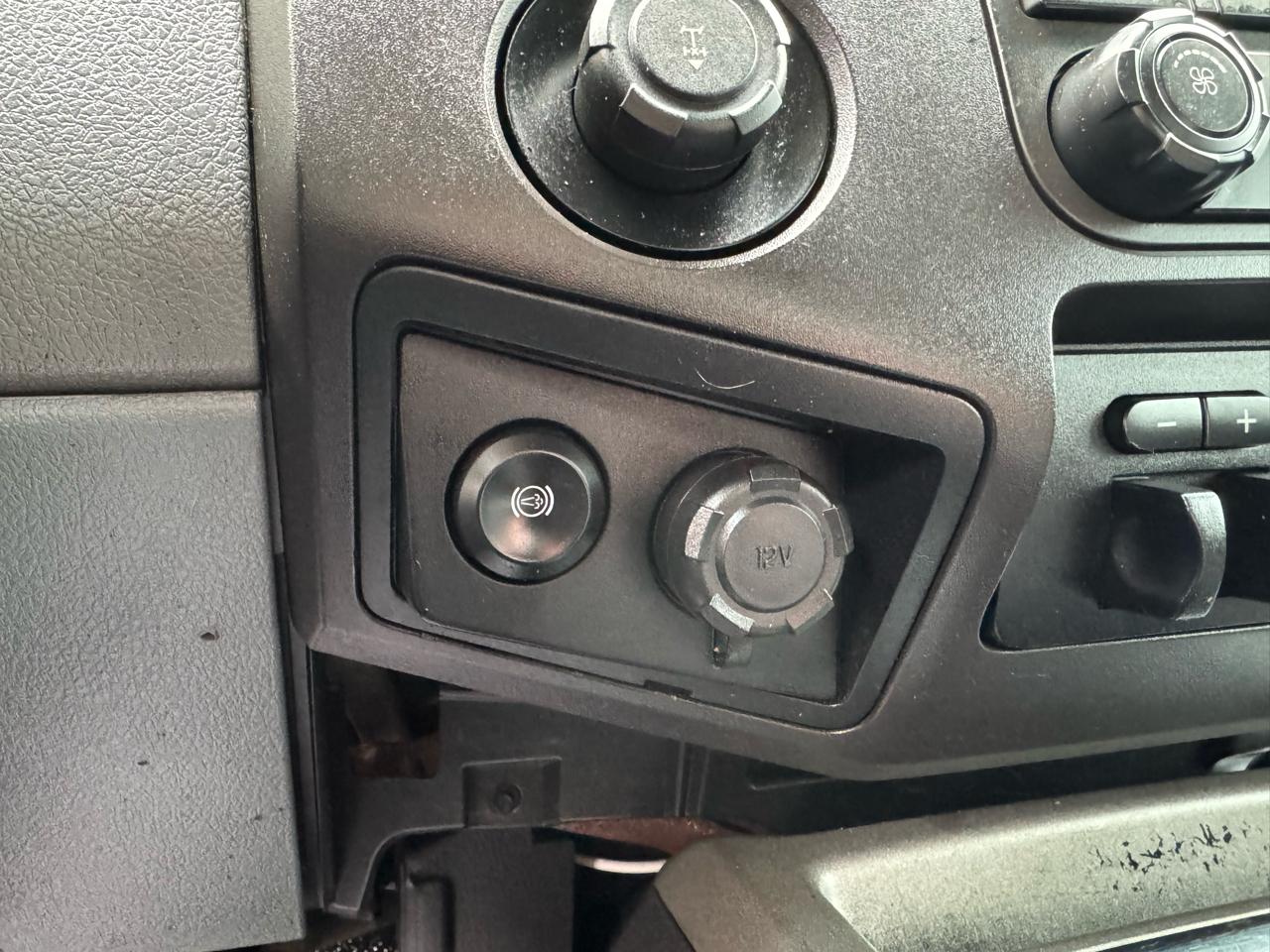 Ford Super Duty F-250 SRW  2015