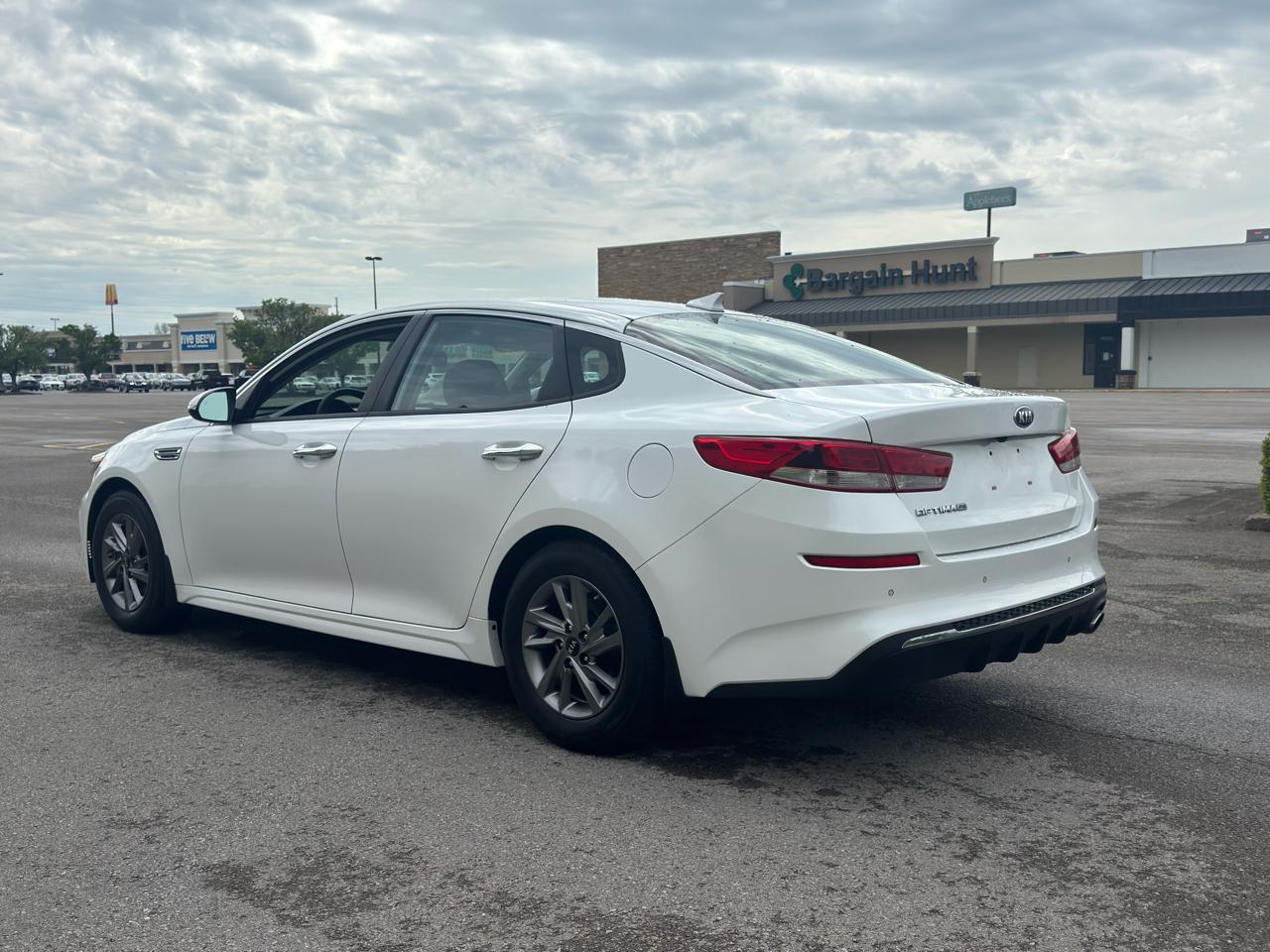 Kia Optima  2019