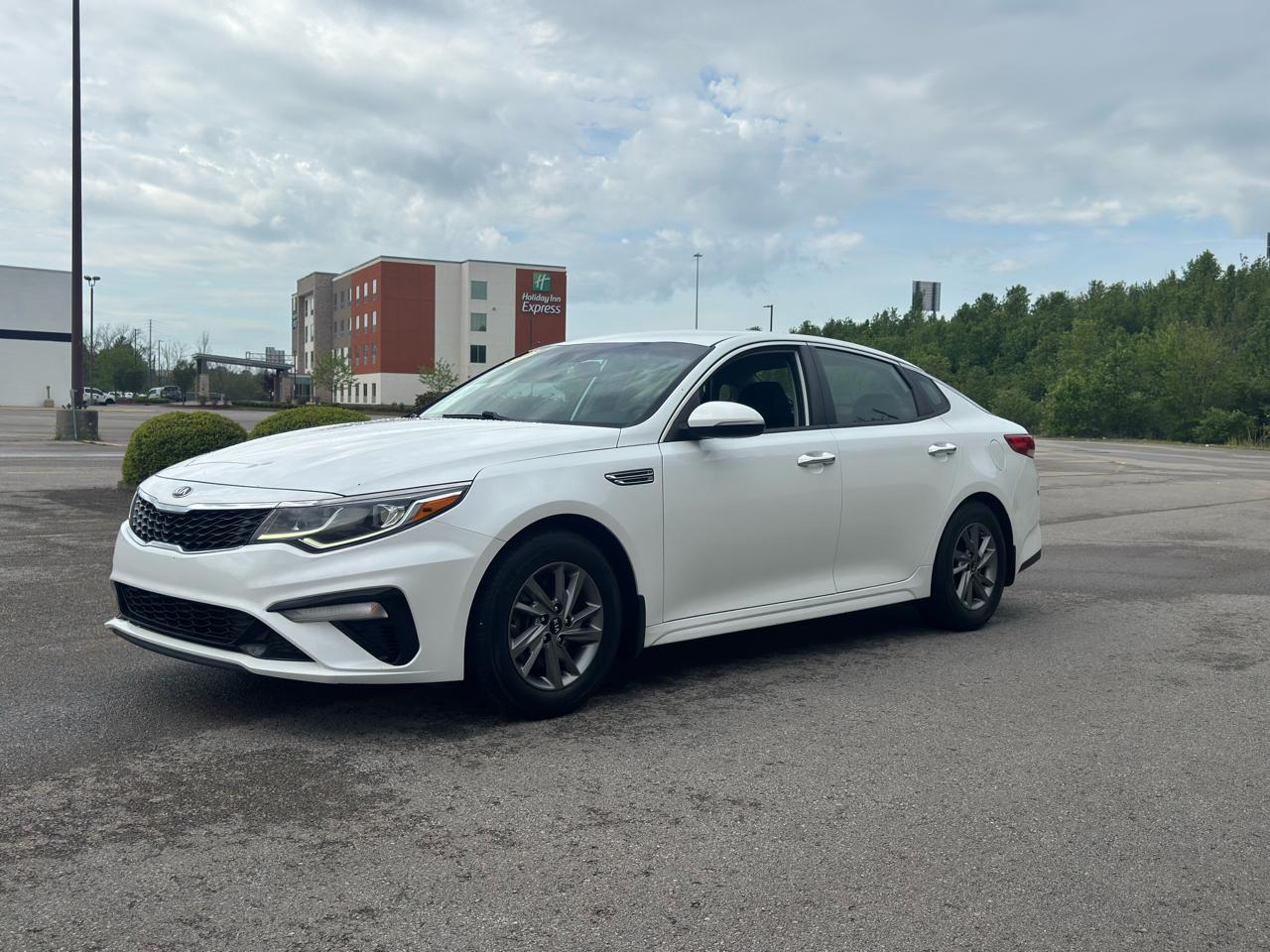 Kia Optima  2019